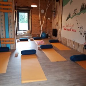 salle de yoga, gites, détente à Sarlande